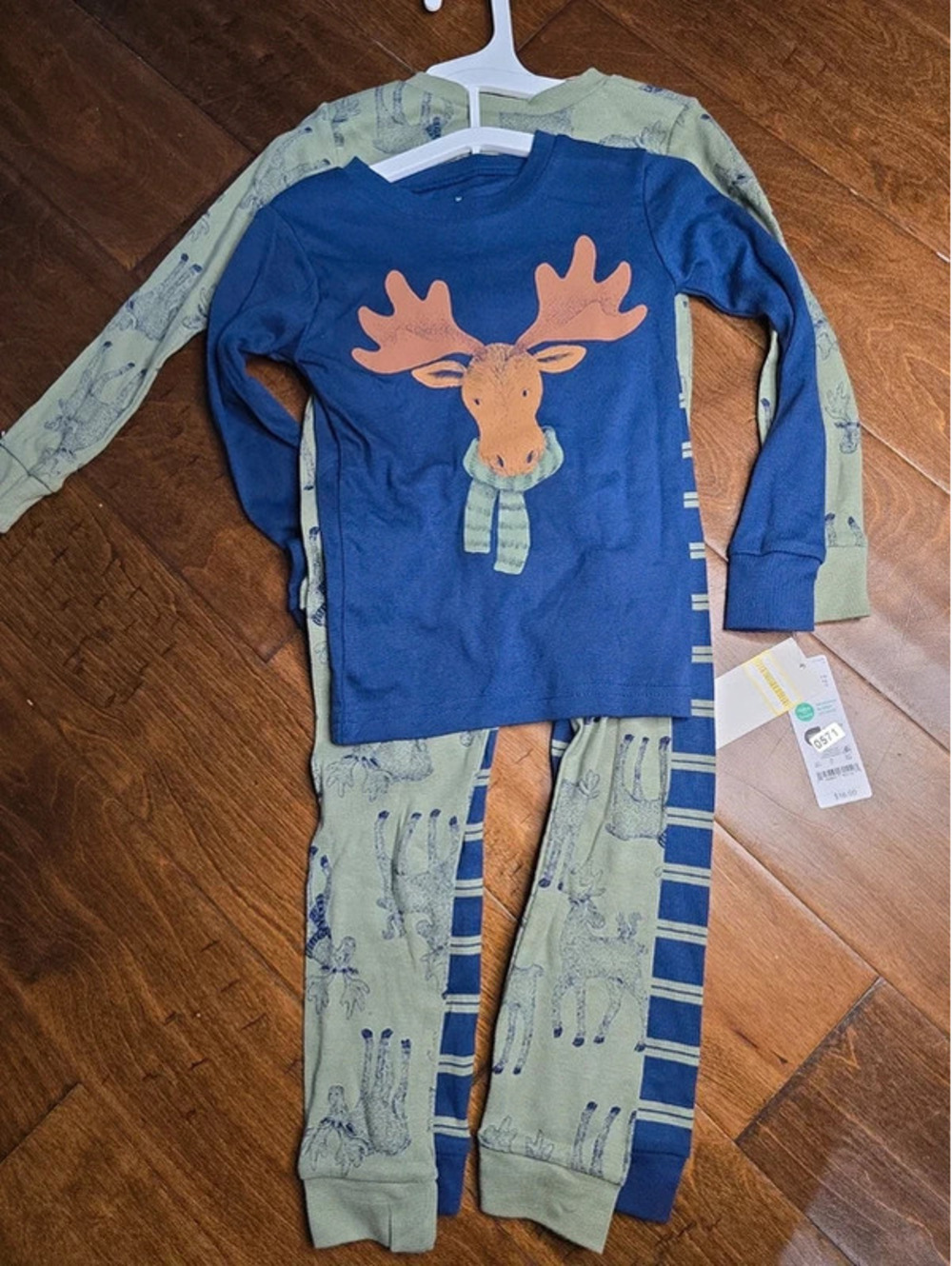 4t brand new pajamas from carter's item 571G7